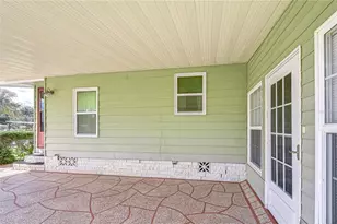 35145 Wagner Way, Zephyrhills, FL 33541 - Photo 9