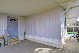 36305 Sunshine Rd, Zephyrhills, FL 33541 - Photo 21