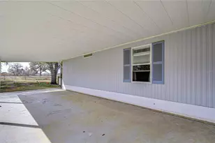 36305 Sunshine Rd, Zephyrhills, FL 33541 - Photo 15