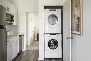 36735 Thornhedge Dr, Zephyrhills, FL 33541 - Photo 31