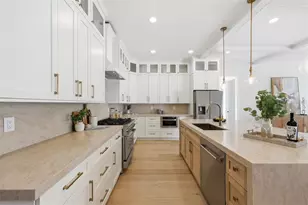 920 W Alfred St, Tampa, FL 33603 - Photo 9