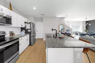 12531 Triple Creek Blvd, Riverview, FL 33579 - Photo 3