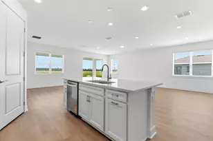 9939 Johnson Oaks Gln, Parrish, FL 34219 - Photo 3