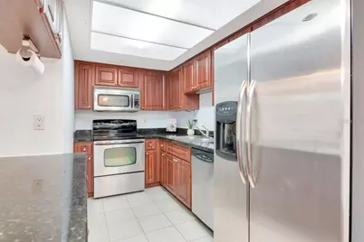 3712 W Wisconsin Avenue #205, Tampa, FL 33611 - Photo 15