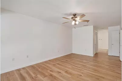 4203 Hartwood Lane, Tampa, FL 33618 - Photo 21