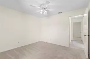 523 Padua Cir NE, Saint Petersburg, FL 33703 - Photo 41