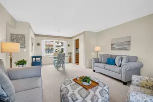 102 Stafford Dr, Palm Harbor, FL 34684 - Photo 7