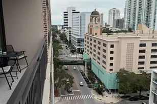 175 E 2nd Street S, Saint Petersburg, FL 33701 - Photo 19