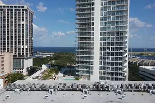 175 E 2nd Street S, Saint Petersburg, FL 33701 - Photo 17