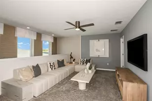 7914 Palm Paradise Pl, Parrish, FL 34219 - Photo 9