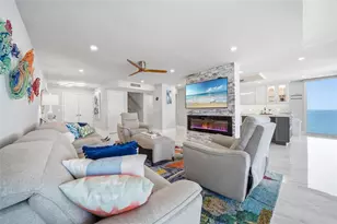 1390 Gulf Blvd, Clearwater Beach, FL 33767 - Photo 5