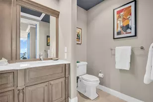 100 1st Ave N, Saint Petersburg, FL 33701 - Photo 39