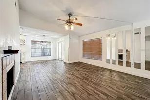 1339 Bramblewood Dr, Lakeland, FL 33811 - Photo 3
