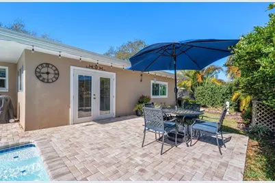 2233 Sunset Circle, Largo, FL 33774 - Photo 39