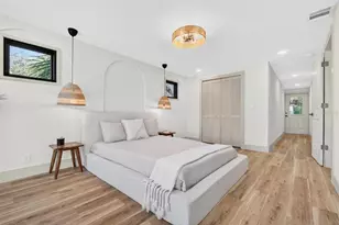 203 Driftwood Dr W, Palm Harbor, FL 34683 - Photo 13