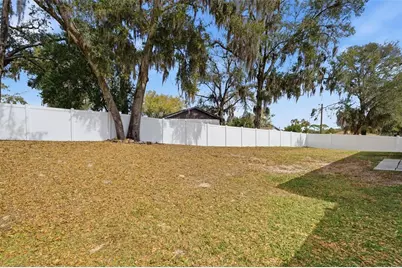 37142 Highland Bluff Circle, Dade City, FL 33523 - Photo 29