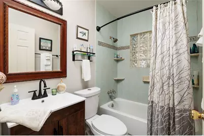 349 89th Avenue NE, Saint Petersburg, FL 33702 - Photo 15