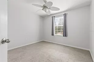 17423 New Cross Cir, Lithia, FL 33547 - Photo 21