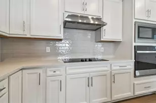 9928 Johnson Oaks Glen, Parrish, FL 34219 - Photo 5