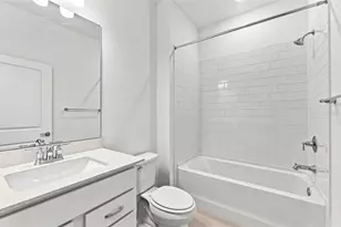 9928 Johnson Oaks Gln, Parrish, FL 34219 - Photo 11
