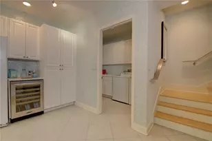 505 Mandalay Ave, Clearwater Beach, FL 33767 - Photo 21