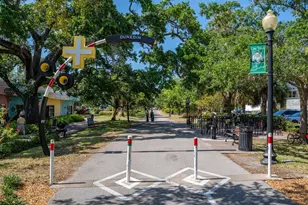 2573 Oakleaf Ln, Clearwater, FL 33763 - Photo 57