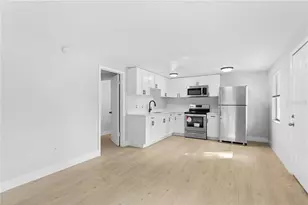 12703 N 15th St, Tampa, FL 33612 - Photo 9