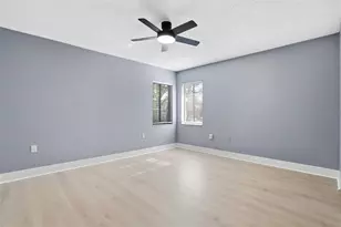 2682 Sabal Springs Cir, Clearwater, FL 33761 - Photo 17