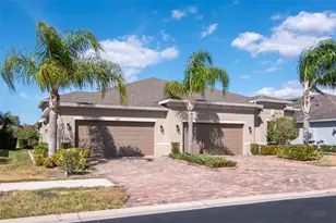610 Chipper Dr, Sun City Center, FL 33573 - Photo 1
