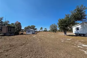 1040 W Frostproof Rd, Frostproof, FL 33843 - Photo 17