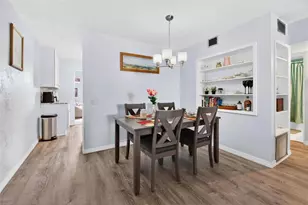 2021 Australia Way W, Clearwater, FL 33763 - Photo 5