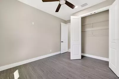 284 Roosevelt Avenue, Masaryktown, FL 34604 - Photo 33