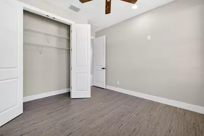 284 Roosevelt Avenue, Masaryktown, FL 34604 - Photo 29