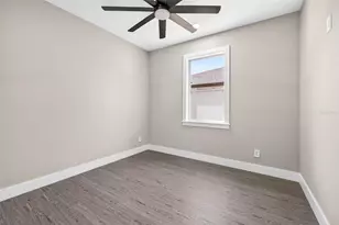 288 Roosevelt Ave, Masaryktown, FL 34604 - Photo 31