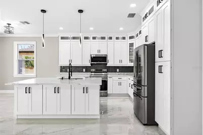 288 Roosevelt Avenue, Masaryktown, FL 34604 - Photo 19