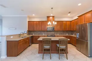 7051 Derwent Glen Cir, Land O Lakes, FL 34637 - Photo 11