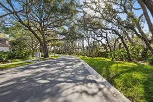 1880 Whispering Way, Tarpon Springs, FL 34689 - Photo 33