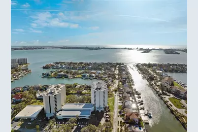 5950 Pelican Bay Plaza S #2E, Gulfport, FL 33707 - Photo 49