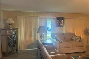 105 Freedom Ct, Palm Harbor, FL 34684 - Photo 13