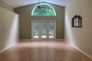 29703 Birds Eye Dr, Wesley Chapel, FL 33543 - Photo 3