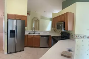 29703 Birds Eye Dr, Wesley Chapel, FL 33543 - Photo 5