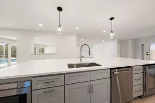 6667 Greenbrier Dr, Seminole, FL 33777 - Photo 19