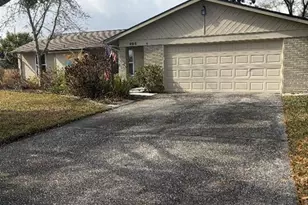 408 Lakeview Dr, Oldsmar, FL 34677 - Photo 3