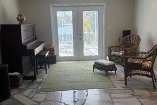 408 Lakeview Dr, Oldsmar, FL 34677 - Photo 13