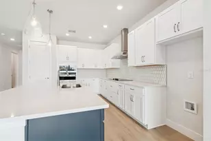 10660 Cres Crk Xing, Parrish, FL 34219 - Photo 5