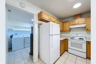 2102 Hembury Place SE #34, Sun City Center, FL 33573 - Photo 21