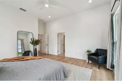 3840 Pompano Drive SE, Saint Petersburg, FL 33705 - Photo 57