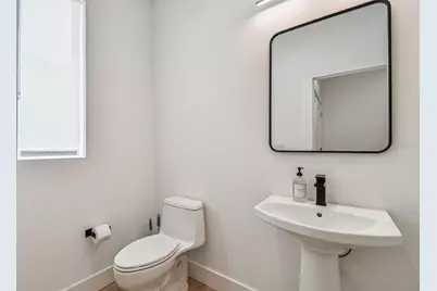 3840 Pompano Drive SE, Saint Petersburg, FL 33705 - Photo 49