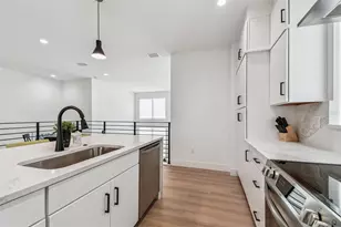 3840 Pompano Dr SE, Saint Petersburg, FL 33705 - Photo 41