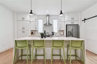 3840 Pompano Dr SE, Saint Petersburg, FL 33705 - Photo 5